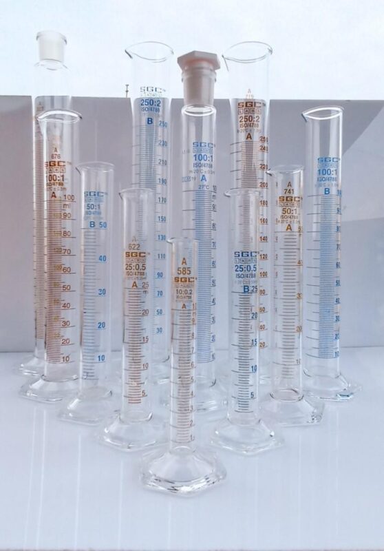 Measuring Cylinder 'SGCLABS' with spout R.B. 'A' 5 ml. | SGC LABS®